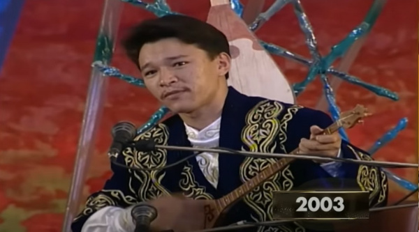 От тілді Оразәлі марқұмның қырғыздың "АВТОМАТ" ақыны Женишбекпен айтысы. «Кімнің есінде?»