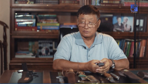 Коллекционер Ұлықпан Мұхиядиновтың пышақ топтамасы. «Өміршең өнер туындылары»