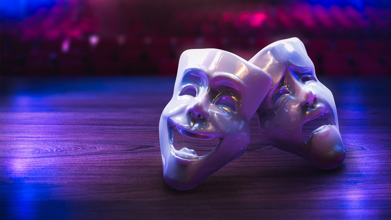 Актер деген...